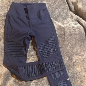 Alo Navy Leggings